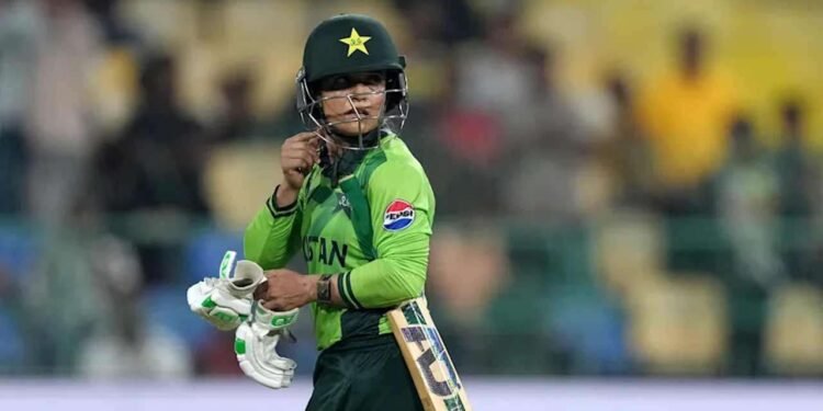 விதிகளை மீறிய ஐ.சி.சி நடத்தை பாகிஸ்தான் வீராங்கனை!