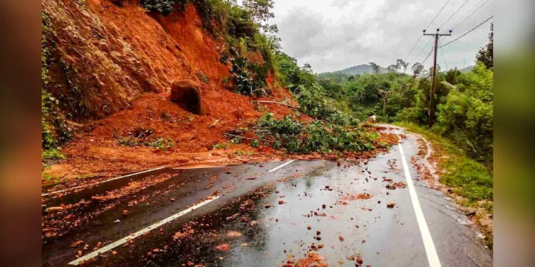 சிவப்பு எச்சரிக்கைகள் நீக்கம்!