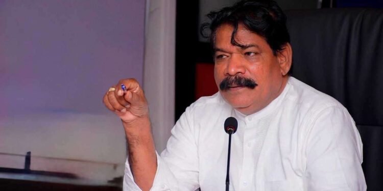 இராணுவத்திடம் உள்ள காணிகள் ஏப்ரலில் மக்களுக்கு!