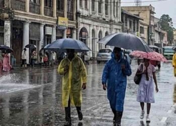 நாட்டின் பல பகுதிகளில் ஓரளவு பலத்த மழை