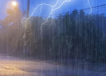 பல மாவட்டங்களில் இடியுடன் கூடிய மழை