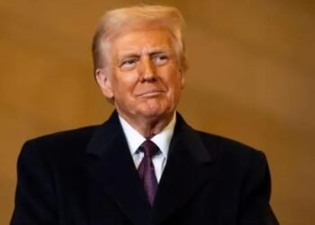 டொனால்ட் ட்ரம்பின் மக்கள் செல்வாக்கு சரிவு!