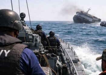 அமெரிக்க தாக்குதலில் மூழ்கிய ஈரானிய கப்பலில் இருந்து 84 உடல்களை இலங்கை மீட்டது