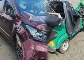 பிரான்ஸ் நாட்டை சேர்ந்த சுற்றுலா பயணிகளுக்கு யாழில் நேர்ந்த துயரம்!