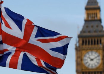 பிரித்தானியாவிலிருந்து தமிழர்கள் வெளியேறும் நிலை – கடுமையான விசா கட்டுப்பாடுகள் அறிமுகம்