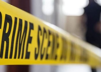 துப்பாக்கிச் சூடு நடத்த முற்பட்டவருக்கு வாள்வெட்டு!