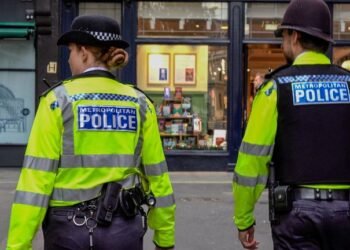 லண்டனில் யூத சமூகத்தை உளவு பார்த்ததாக சந்தேகம் : நான்கு ஈரானியர்கள் கைது