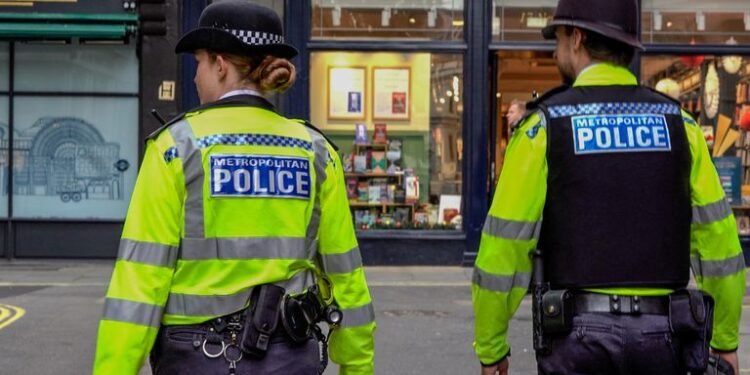 லண்டனில் யூத சமூகத்தை உளவு பார்த்ததாக சந்தேகம் : நான்கு ஈரானியர்கள் கைது