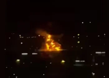 சர்வதேச டுபாய் விமான நிலைய பணிகள் முடங்கின!