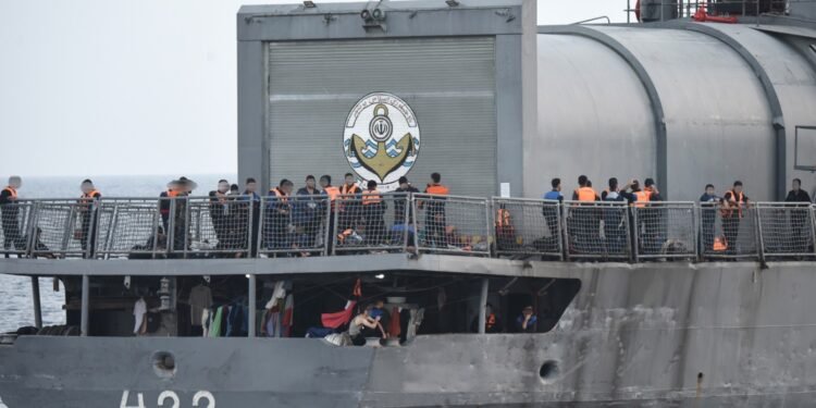 மீட்கப்பட்ட ஈரானிய கப்பல் மாலுமிகளை திருப்பி அனுப்பக்கூடிய கூடாது ; இலங்கைக்கு அமெரிக்கா அழுத்தம் 