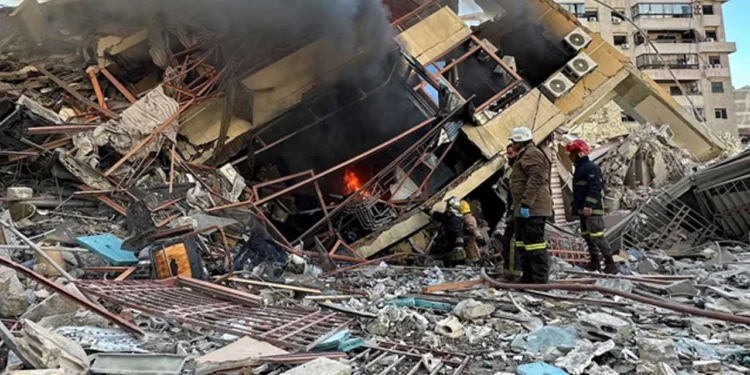 லெபனானில் போர் காரணமாக பல லட்சம் பேர் இடம்பெயர்வு!