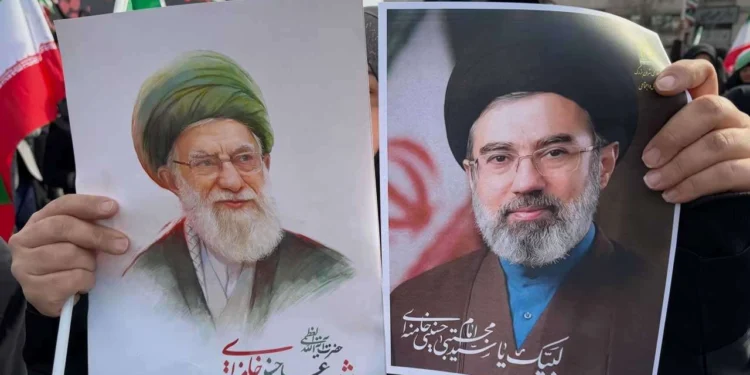 மொஜ்தபா கமேனியை, அலி கமேனியே விரும்பவில்லை?