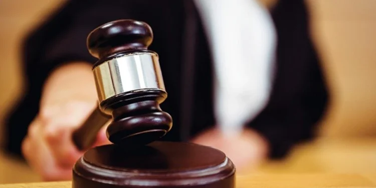 மாணவிகளை அவதூறு பரப்பிய மாணவனுக்கு நேர்ந்த கதி!