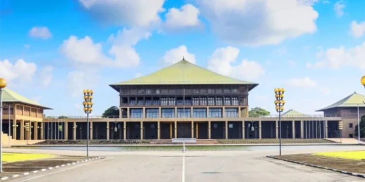 பாராளுமன்ற நடவடிக்கைகள் ஆரம்பம்!