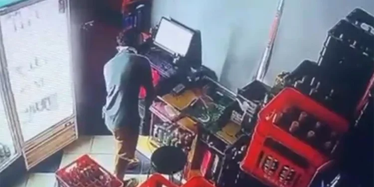 மதுபானக் கொள்ளை: ‘மோதர சுதா’ கைது!