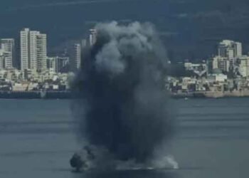 ஓமான் கடல் பகுதியில் எண்ணெய் கப்பல் மீது தாக்குதல்