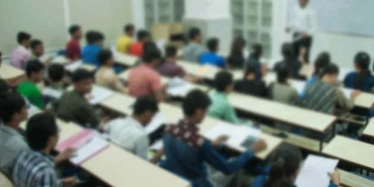 புதன்கிழமைகளில் வகுப்புக்களும் இடைநிறுத்தம்!