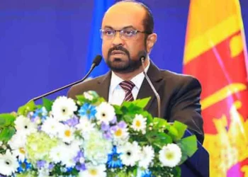 எரிசக்தி அமைச்சருக்கு எதிரான நம்பிக்கையில்லா தீர்மானம் கையளிப்பு!