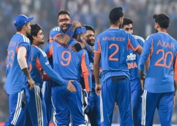 நடப்பு டி20 உலகக் கிண்ண தொடரில் அதிக பிடியெடுப்புகளை தவறவிட்ட அணிகளின் பட்டியலில் இந்தியா முதலிடம்