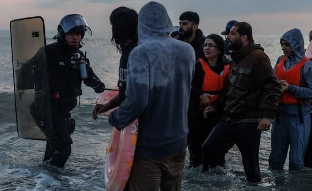 பிரித்தானியா-பிரான்ஸ் ஒப்பந்தம் முடிவு!! ஆங்கில கால்வாயை கடக்க முடியாமா?