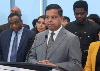 தமிழ் ஏதிலி நாடு கடத்தல் குறித்து நீதிமன்றமே தீர்மானிக்கும் – கெரி ஆனந்த சங்கரி