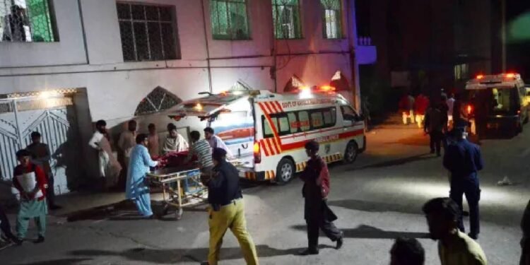 பாகிஸ்தான் மற்றும் ஆப்கானிஸ்தானில் சக்திவாய்ந்த நிலநடுக்கம்