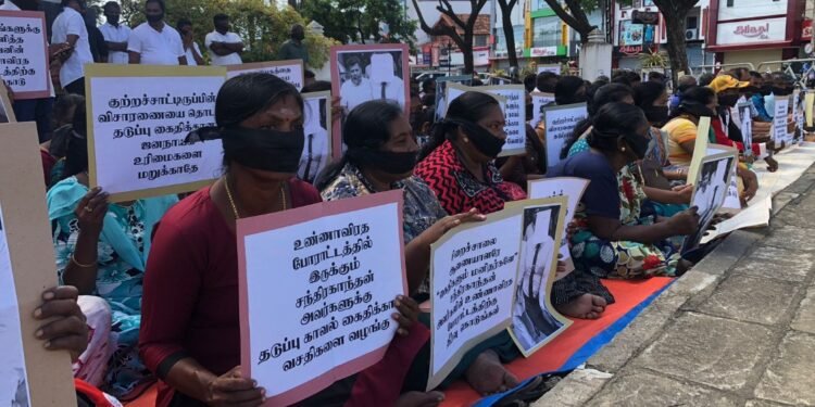 பிள்ளையானுக்கு ஆதரவாக மட்டக்களப்பில் சத்தியாகிரகப் போராட்டம் – விடுதலை செய்ய வேண்டும் எனவும் கோரிக்கை