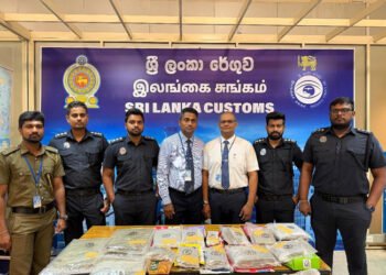 விமான நிலையத்தில் 11 கோடி ரூபாவுக்கும் அதிக பெறுமதியான போதைப்பொருளுடன் ஒருவர் கைது