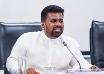 ஜனாதிபதிக்கு எதிராக நம்பிக்கையில்லாப் பிரேரணை