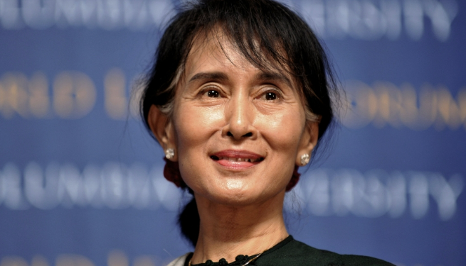 ஆங் சான் சூகியின் தண்டனை குறைப்பு