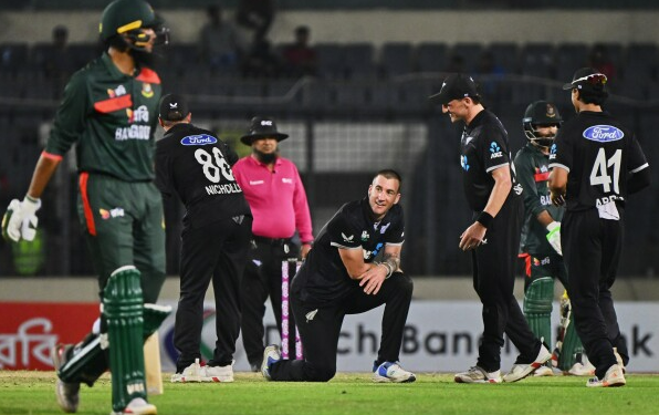 பங்களாதேஸுடனான முதல் போட்டியில் நியூஸிலாந்து வெற்றி