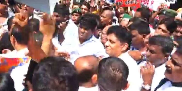 பத்தரமுல்லை பகுதியில் பாரிய வாகன நெரிசல்