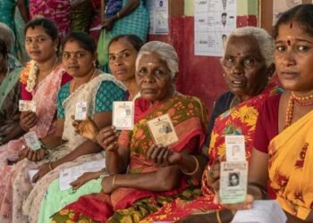 “தேர்தல் நடைமுறையில் மாற்றம்: தமிழகத்தில் விதிகள் தளர்த்தப்பட்டன”