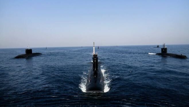 பிரித்தானிய எல்லைக்குள் நுழைந்த ரஷ்ய நீர்மூழ்கி கப்பல்கள் – இராணுவத்தை கொண்டு தடுத்த அரசாங்கம்