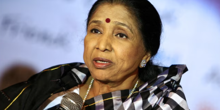 பிரபல பின்னணி பாடகி ஆஷா போஸ்லே காலமானார்