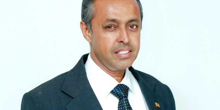 போக்குவரத்து அமைச்சின் செயலாளர் திடீர் ராஜினாமா