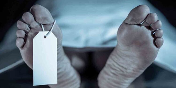 இலங்கையை உலுக்கும் பெருமழை: மோசமான வானிலைக்குப் பலியான முதல் உயிர்!