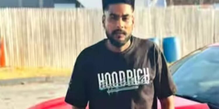 நியூயார்க்கில் பீட்சா டெலிவரி செய்த 28 வயது இளைஞர் சுட்டுக்கொலை