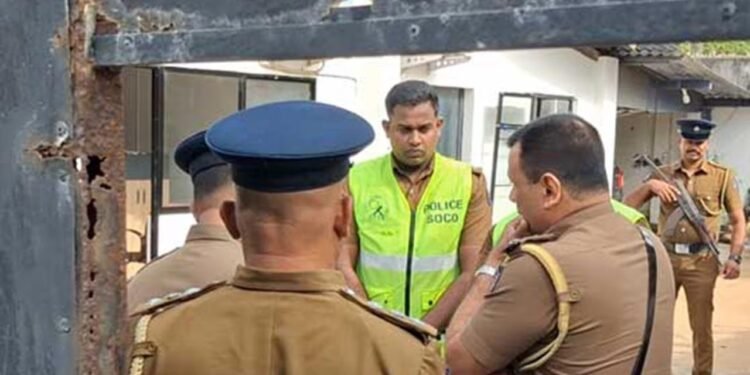 இரத்மலானை வீட்டின் மேல் குண்டு வீச்சு! பாதாள உலகக் குழுவிற்குத் தொடர்பா?