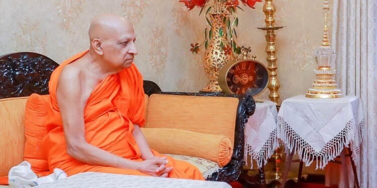 ஜனாதிபதிக்கு அனுப்பிய கடிதத்திற்கு பதிலில்லை! – மல்வத்து மகாநாயக்க தேரர் கவலை