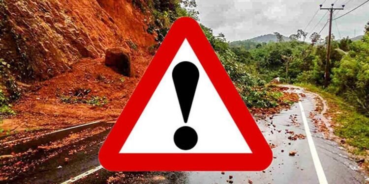 மூன்று வாகனங்கள் ஒன்றுடன் ஒன்று மோதி கோர விபத்து
