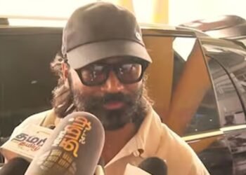 கட்சி பெயர் குறித்த கேள்விக்கு தனுஷ் கொடுத்த ரியாக்ஷன்!