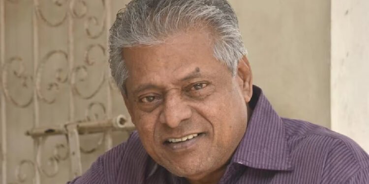 டெல்லி கணேஷ் கையை உதறிய பிரபல ஹீரோயின்!
