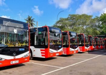 மெட்ரோ பஸ் சேவையில் இணைய தனியார் துறையினருக்கும் வாய்ப்பு!